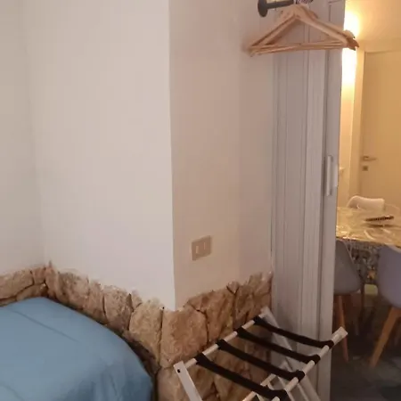 Charme Apartment *